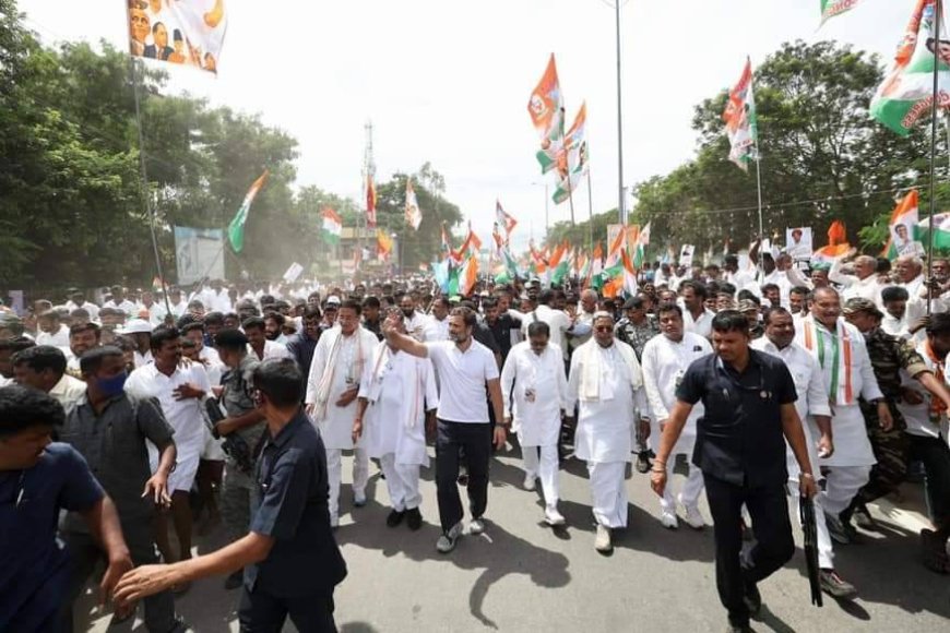 Bharat Jodo Yatra: कर्नाटक में कांग्रेस की 'भारत जोड़ो यात्रा' की हुई एंट्री, राहुल गांधी करेंगे 500 किमी पैदल यात्रा