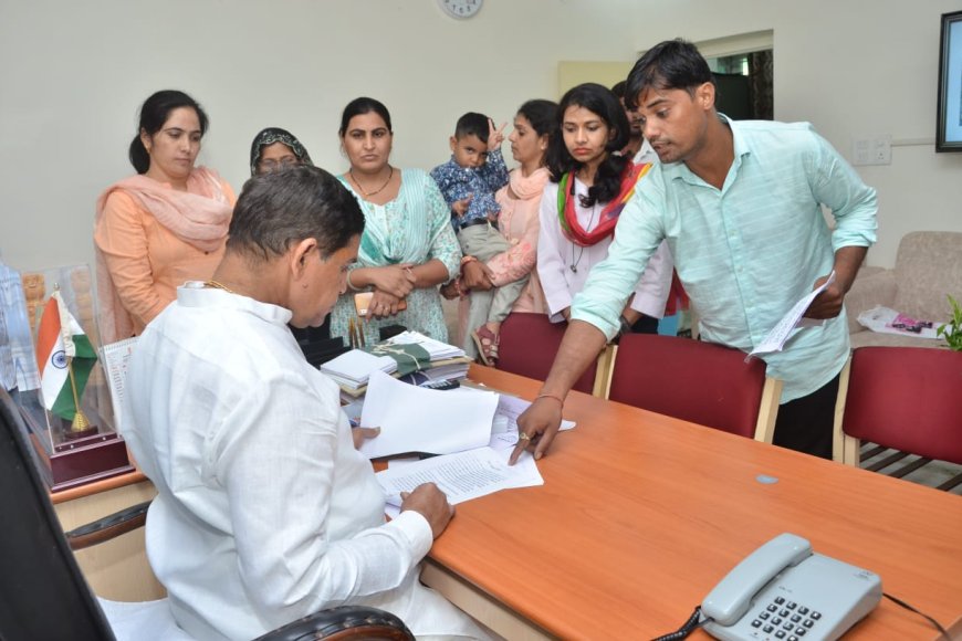 Nursing Bharti: नर्सिंग भर्ती 2013 को पूरी करवाने की मांग को लेकर बेरोजगार, मंत्री रमेश मीणा और सुभाष गर्ग से मिले