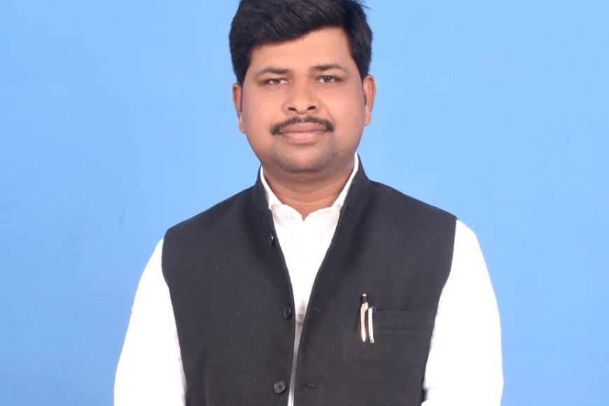 Pratapgarh News: बीएसपी के जिला अध्यक्ष चौथी बार बने एडवोकेट सुशील कुमार गौतम