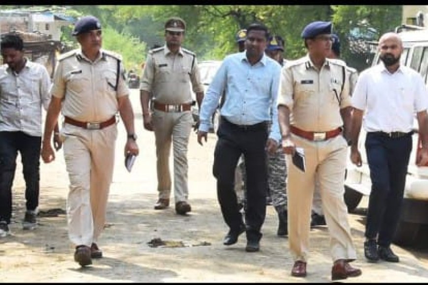 एक ही परिवार के तीन सदस्यों की गोली लगने से मौत, कमिश्नर, आईजी सहित कलेक्टर एवं पुलिस अधीक्षक पहुंचे देवरान