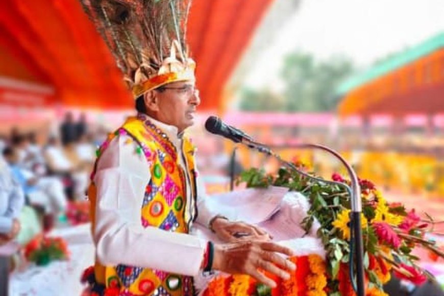 मध्य प्रदेश मुख्यमंत्री द्वारा बिजावर में विकास कार्यों के लिये 18 करोड़ रू. की घोषणा
