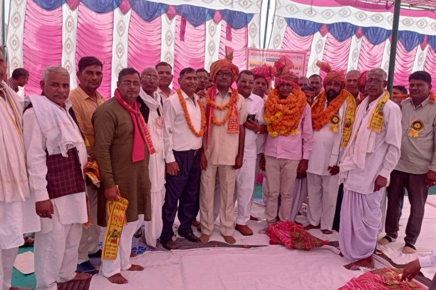 अखिल भारतीय वैष्णव विकास परिषद ने गठित की ज़िला कार्यकारिणी, प्रतिभाओं को किया सम्मानित