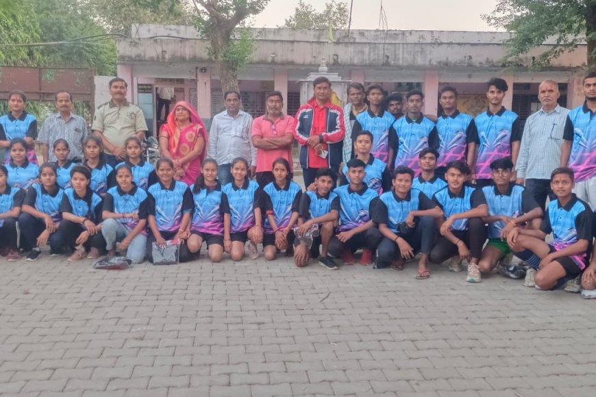 राज्य स्तरीय प्रतियोगिता में भाग लेने के लिए करौली जिला हॉकी टीम हुई रवाना