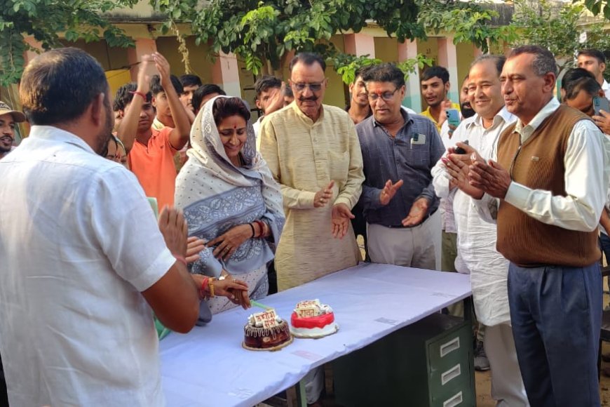 रक्तदान जीवन दान के समान है : उद्योग मंत्री शकुंतला रावत