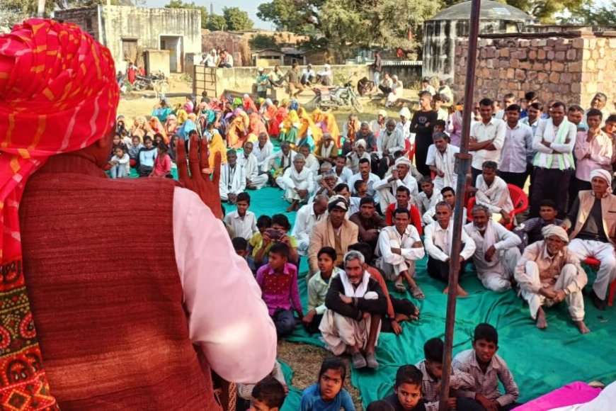 बयाना रूपवास विधायक ने गांव समोगर में की जनसुनवाई