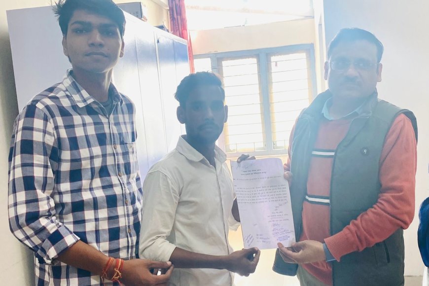 रिवेल के परिणाम में शुद्धी करण करके दुबारा घोषित को लेकर परीक्षा नियंत्रक को ज्ञापन