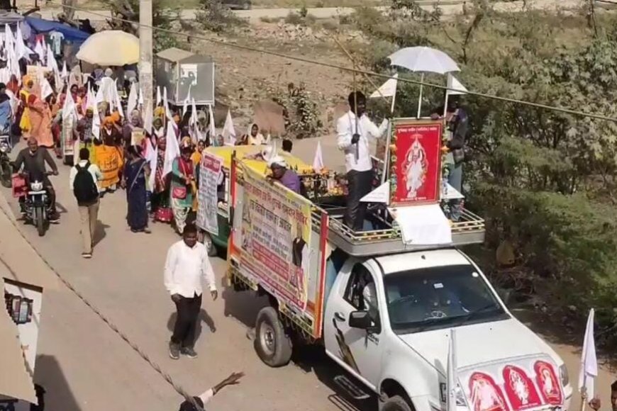 विशाल सत्संग को लेकर हिंडौन में संत रामपालजी महाराज के सानिध्य में निकाली शोभायात्रा