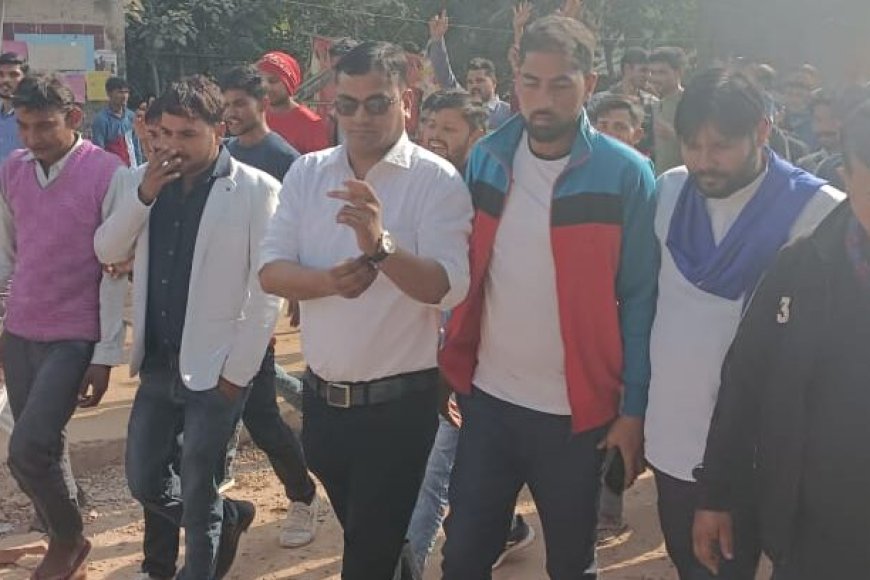 सीएचसी प्रभारी से कथित भास्कर पत्रकार ने की मारपीट, जातिसूचक शब्दों के साथ की राज्यकार्य में बांधा।