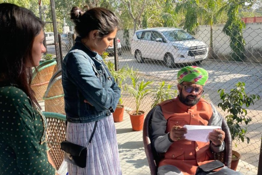 समाज सेविका सौम्या मीणा ने जल संसाधन मंत्री से मिलकर नई डीपीआर बनाकर लागू करने को लेकर दिया ज्ञापन