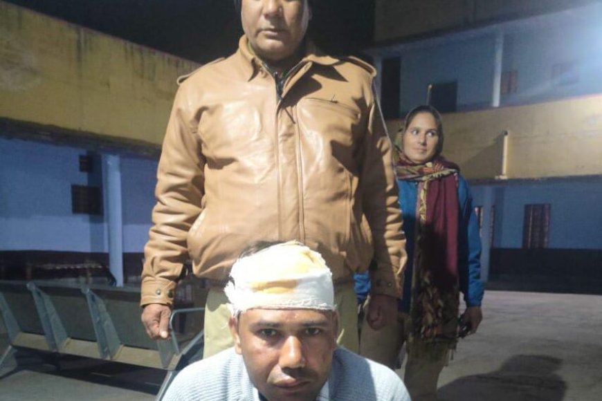 फर्जी पुलिसकर्मी बनकर ठगी करने का आरोप