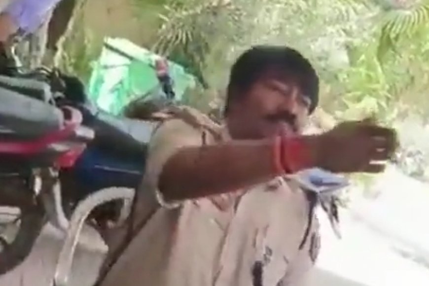 VIRAL VIDEO : पुलिस की 2 मिनट में आतंकवादी बनाने की धमकी, बिहार पुलिस का वीडियो वायरल