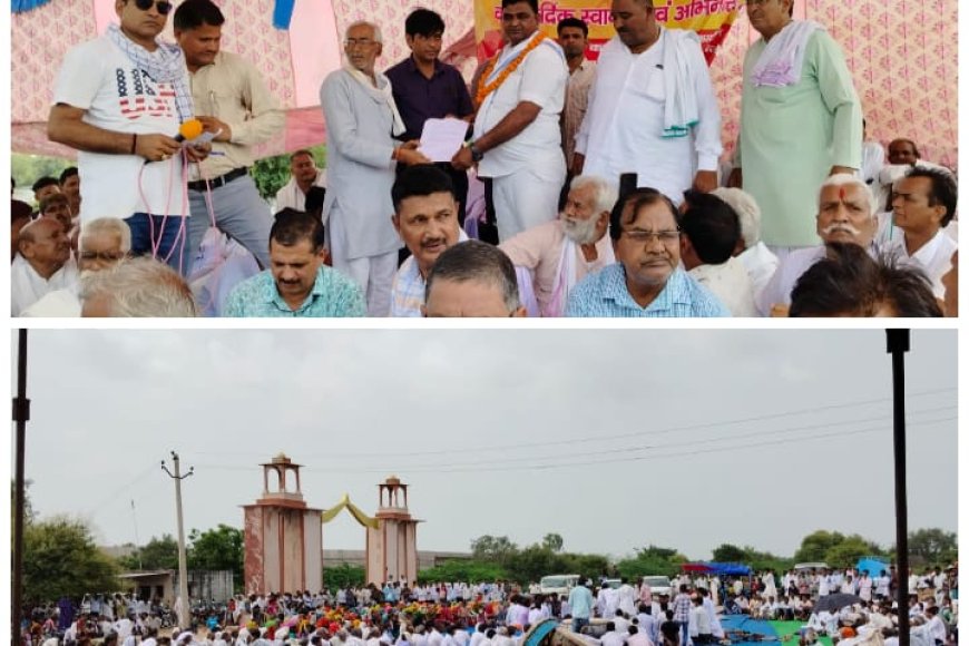 विश्व आदिवासी दिवस समाज के समारोह में होतम सिंह जाटव ने की शिकरत