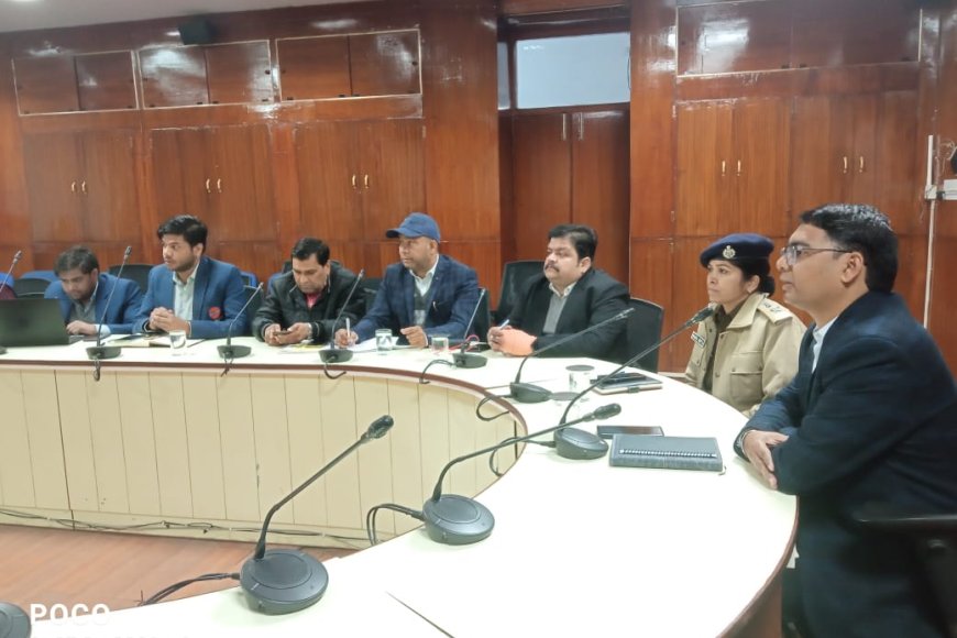 करौली जिला प्रशासन की अपील बस एवं ट्रक एसोसिएशन हड़ताल समाप्त कर काम पर लौटे