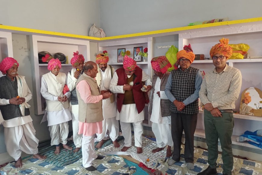 Bharatpur: समाज की जानी मानी हस्तियों का रिंग सेरेमनी में हुआ सम्मान समारोह आयोजित
