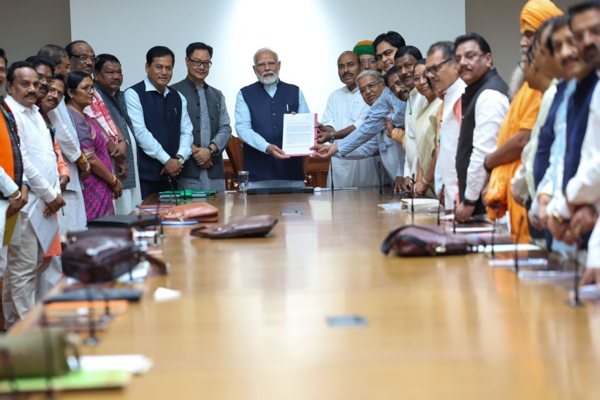 आरक्षण पर प्रधानमंत्री नरेंद्र मोदी ने BJP के SC-ST सांसदों को दिया यह आश्वासन, मायावती ने इसी सत्र बिल लाने की मांग की
