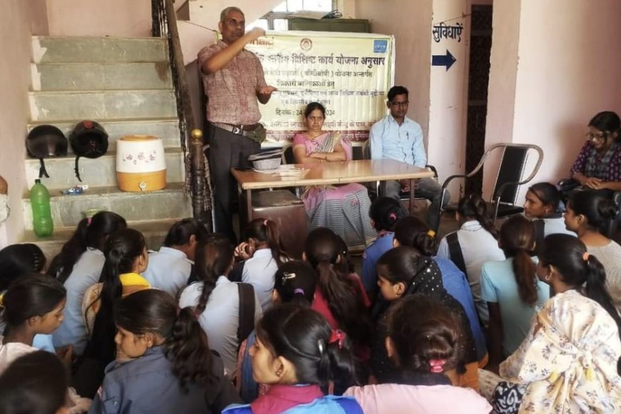 जिला स्तरीय विशिष्ट कार्य योजना के अनुसार बेटी बचाओ बेटी पढ़ाओ कार्यक्रम के तहत किशोरी, बालिकाओं एवं साथिनो की एक दिवसीय कार्यशाला का आयोजन