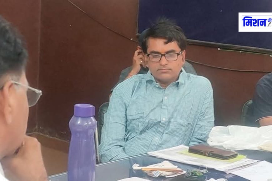 सवाईमाधोपुर CMHO के संस्थापन अधिकारी भूपेन्द्र विहारी शर्मा 25,000 रुपये लेते रंगे हाथों गिरफ्तार