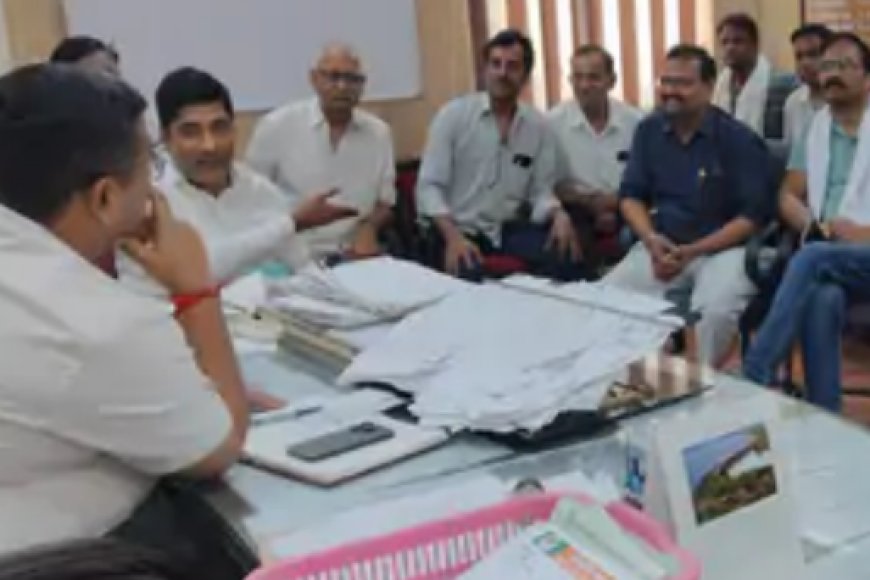 हिंडौन सिटी: मानसून से पहले ड्रेनेज सिस्टम की समीक्षा, खारी नाले की सफाई के निर्देश