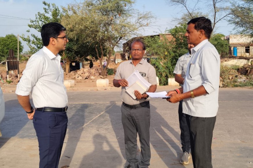 करौली: जिला कलेक्टर ने किया कैलादेवी बायपास का औचक निरीक्षण, अधिकारियों को दी गुणवत्ता बनाए रखने की कड़ी हिदायत