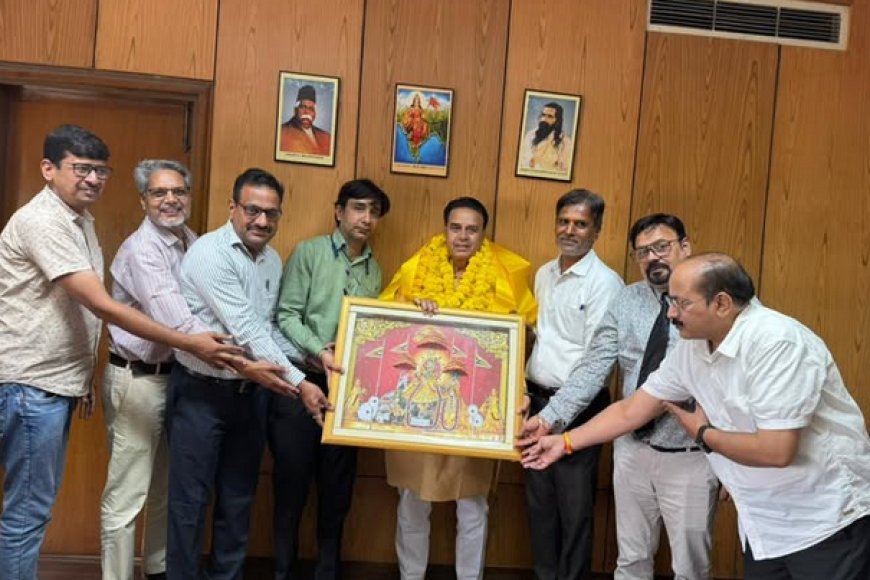 प्रदेश में नवीन आपराधिक कानूनों का आगाज: राजस्थान विधि सेवा के अधिकारियों ने विधि मंत्री श्री जोगाराम पटेल का किया अभिनंदन